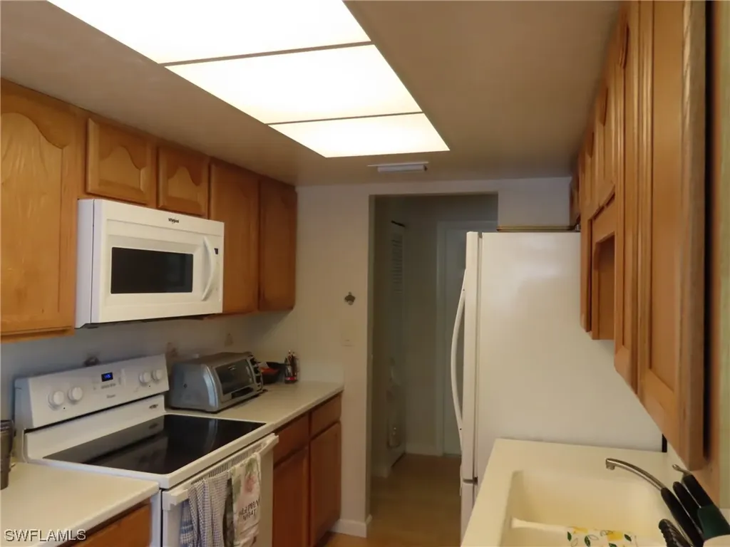 1535 Centre Street Sanibel FL 33957