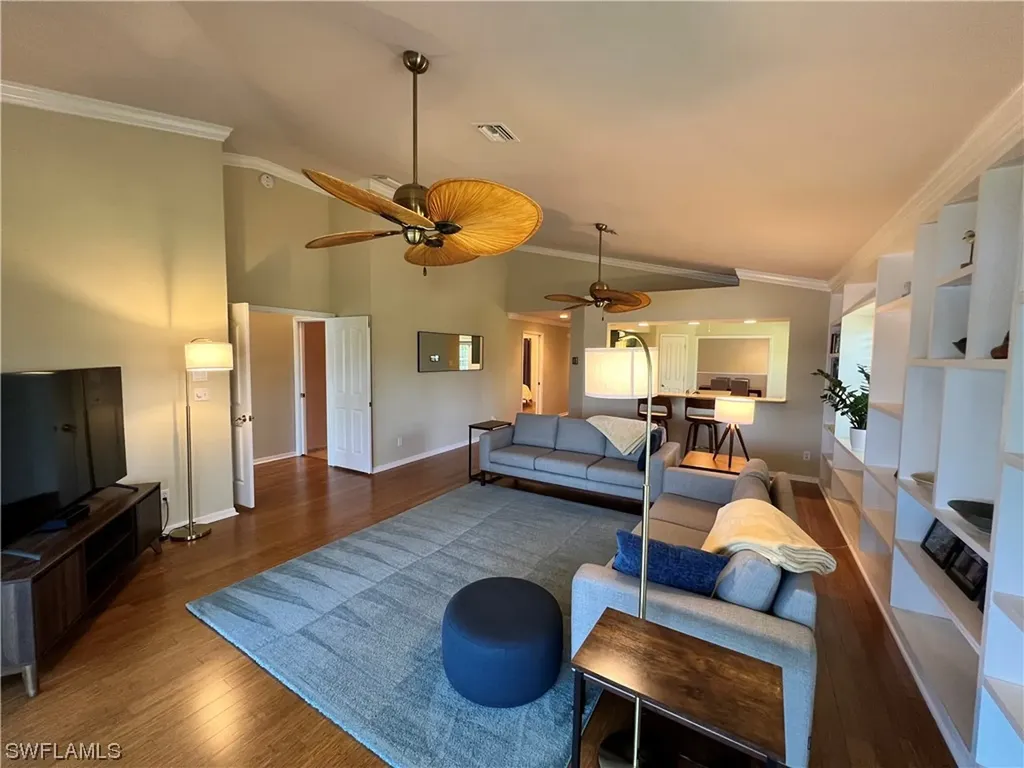 2819 Aintree Lane Naples FL 34112