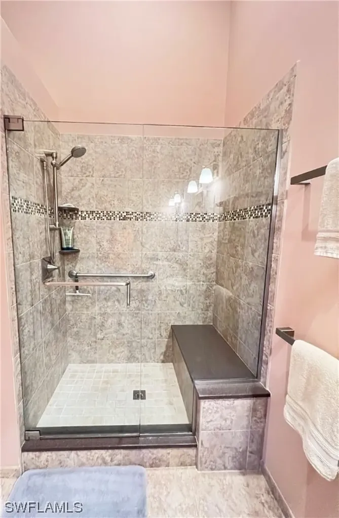 2819 Aintree Lane Naples FL 34112