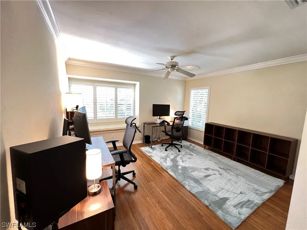 2819 Aintree Lane Naples FL 34112