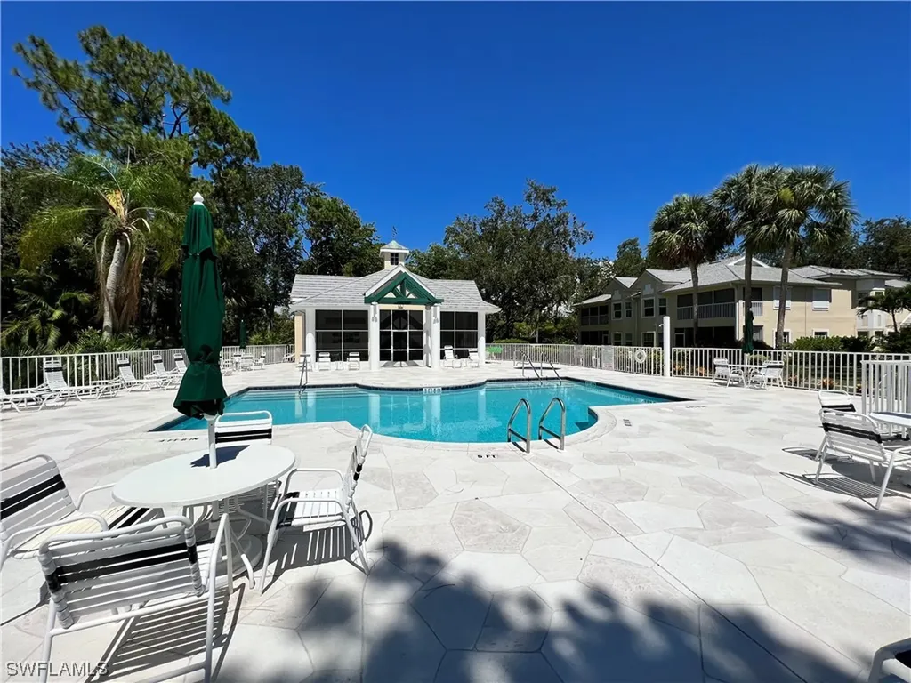 2819 Aintree Lane Naples FL 34112