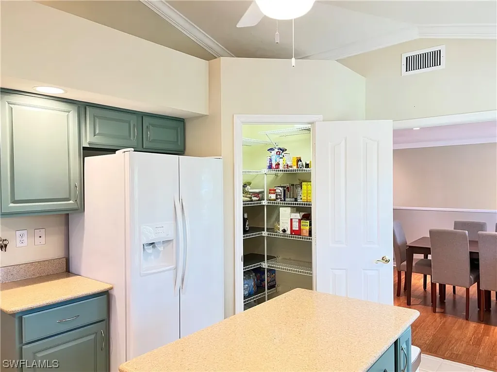 2819 Aintree Lane Naples FL 34112