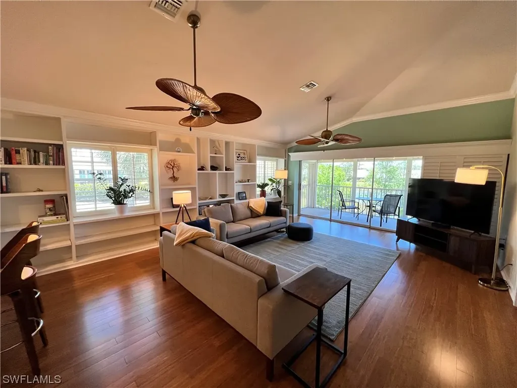 2819 Aintree Lane Naples FL 34112
