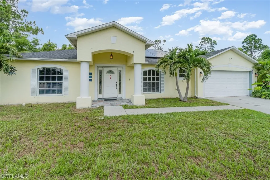 400 Merry Court Lehigh Acres FL 33974