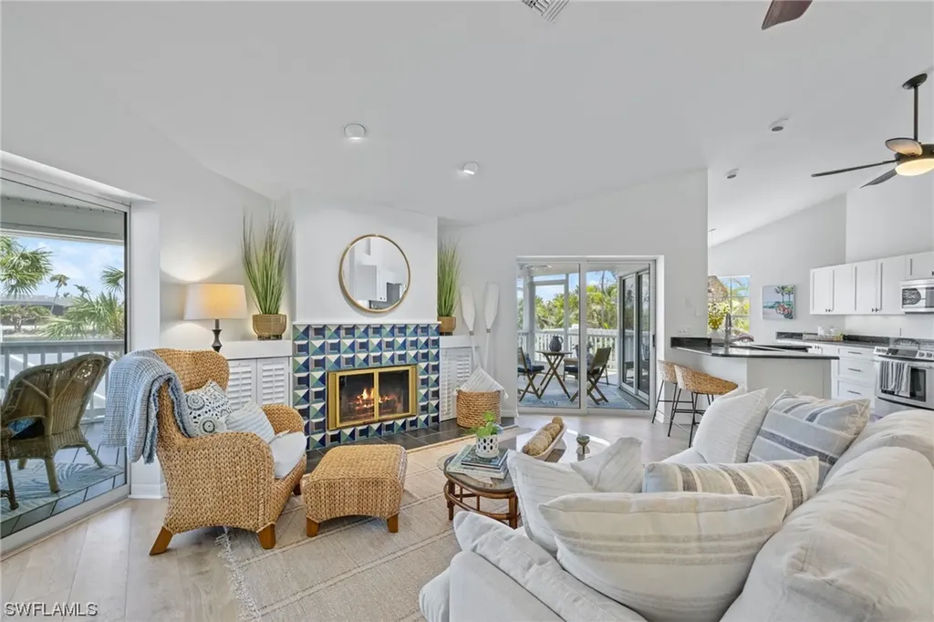 3302 Twin Lakes Lane Sanibel FL 33957