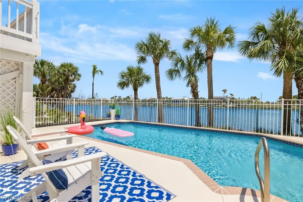 3302 Twin Lakes Lane Sanibel FL 33957