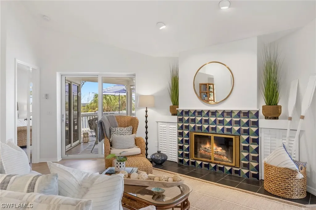 3302 Twin Lakes Lane Sanibel FL 33957