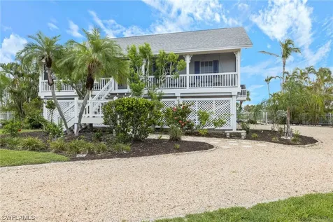 3302 Twin Lakes Lane Sanibel FL 33957
