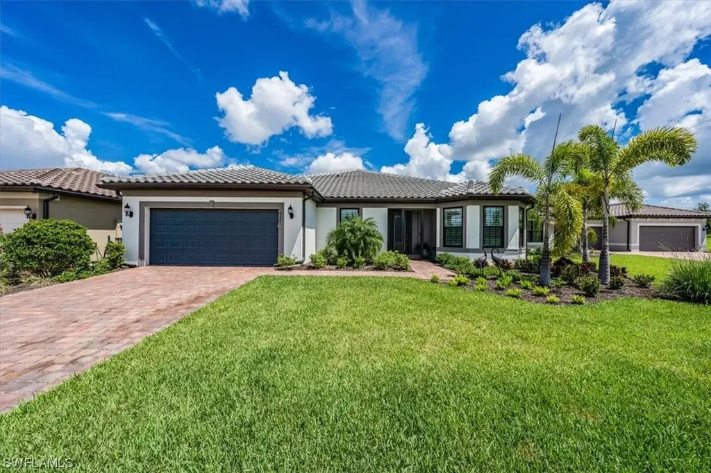 Ave Maria FL, 6201 Nobility Way