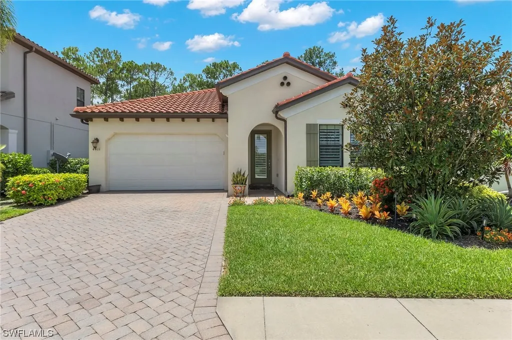 4411 Raffia Palm Circle Naples FL 34119