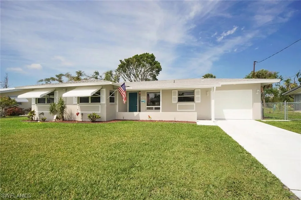 5818 SW 1st Court Cape Coral FL 33914