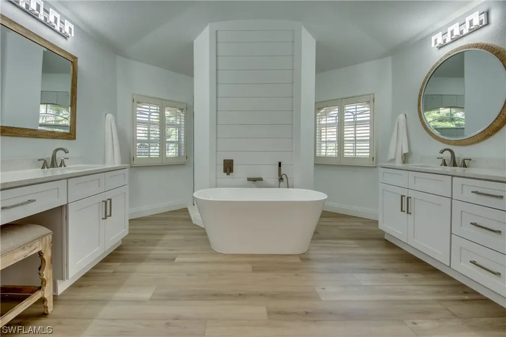 8428 Southwind Bay Circle Fort Myers FL 33908