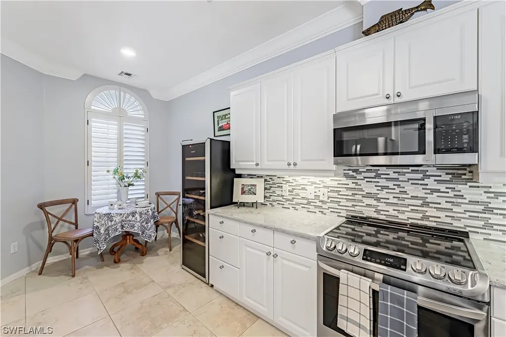1540 Clermont Drive Naples FL 34109