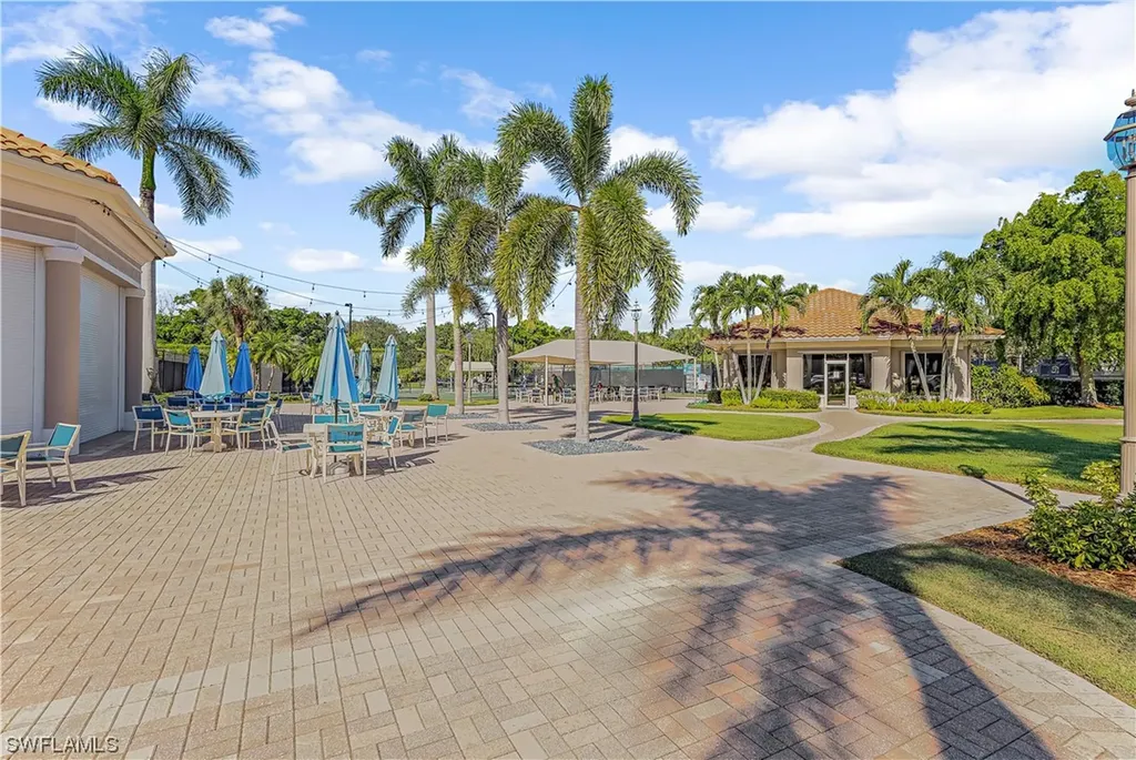 1540 Clermont Drive Naples FL 34109