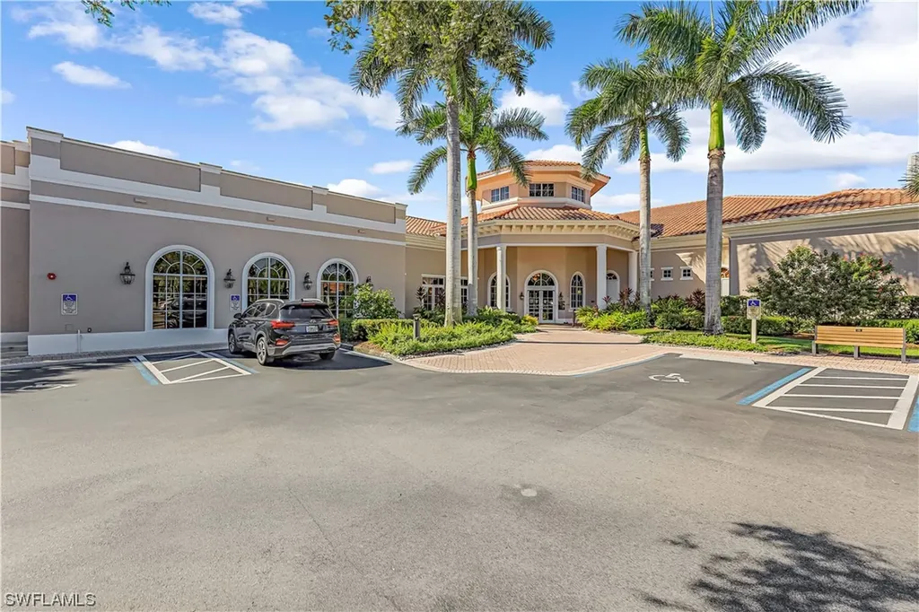 1540 Clermont Drive Naples FL 34109