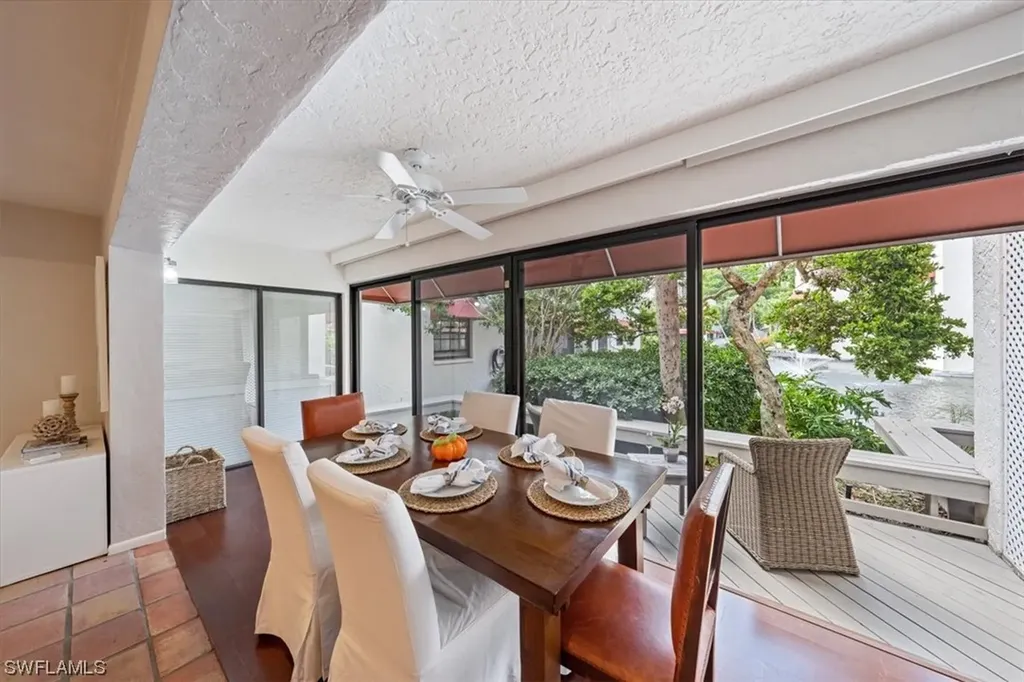 515 Serendipity Drive Naples FL 34108