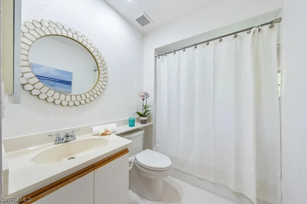 515 Serendipity Drive Naples FL 34108