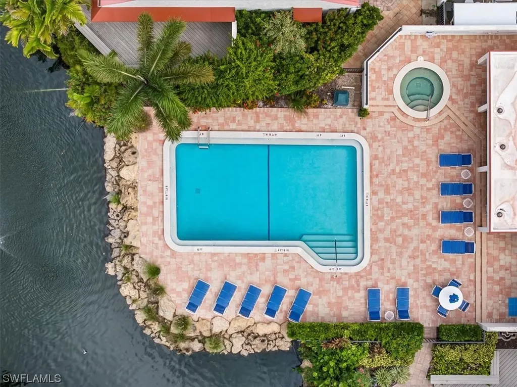 515 Serendipity Drive Naples FL 34108