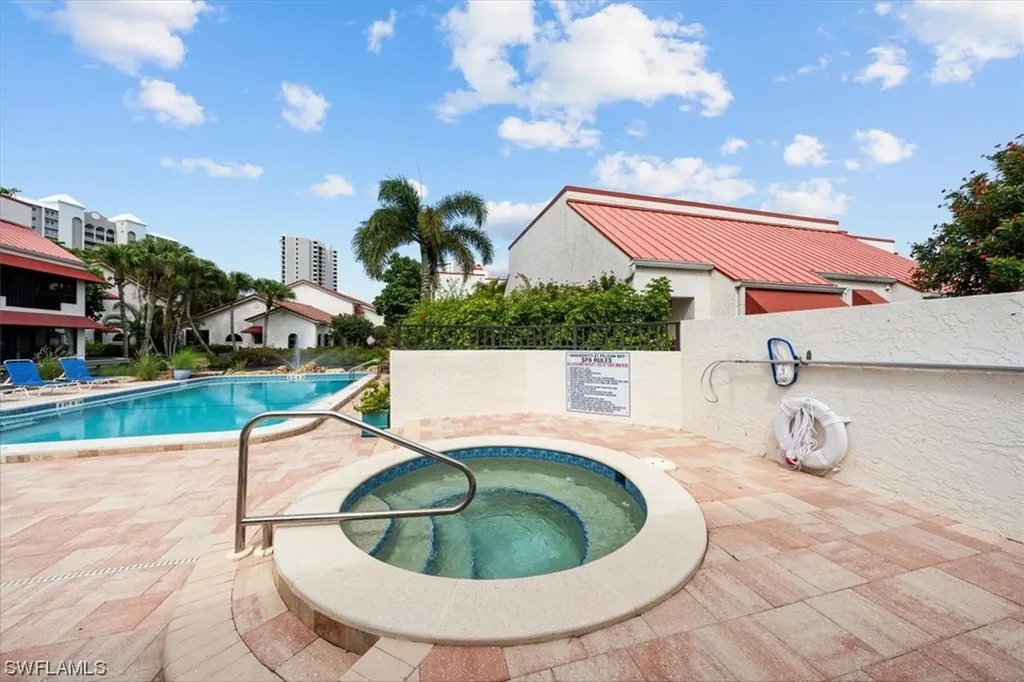 515 Serendipity Drive Naples FL 34108