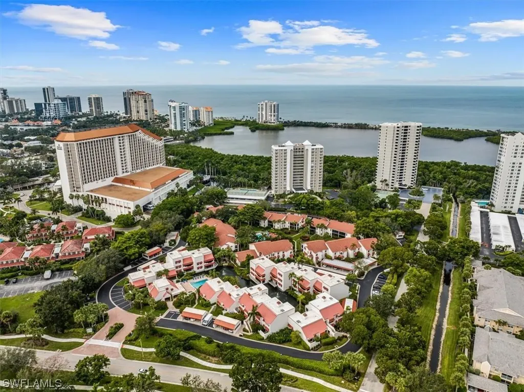 515 Serendipity Drive Naples FL 34108