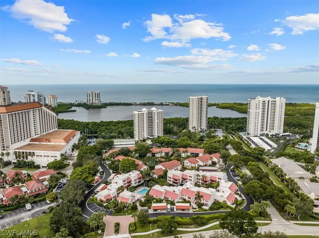 515 Serendipity Drive Naples FL 34108