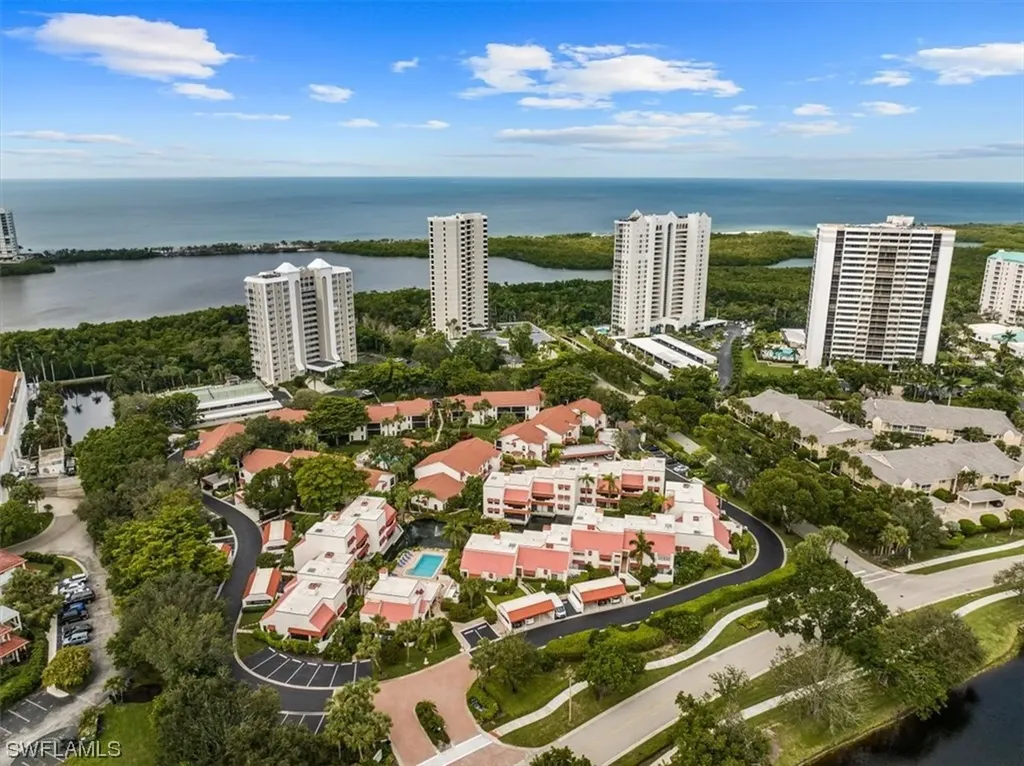 515 Serendipity Drive Naples FL 34108