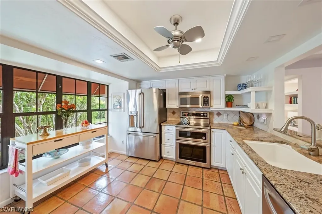 515 Serendipity Drive Naples FL 34108