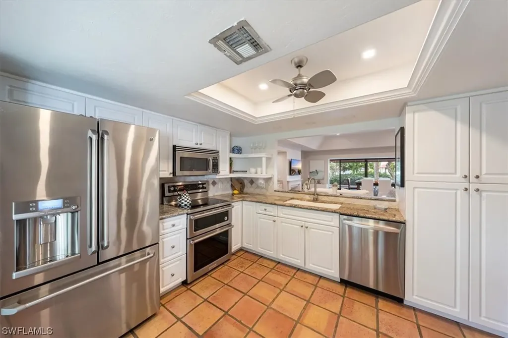 515 Serendipity Drive Naples FL 34108