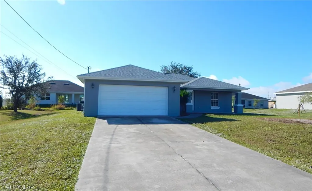 1008 NE 40th Street Cape Coral FL 33909