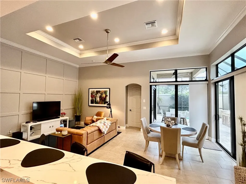 7916 Cordoba Place Naples FL 34113