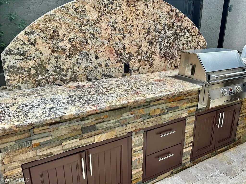 7916 Cordoba Place Naples FL 34113