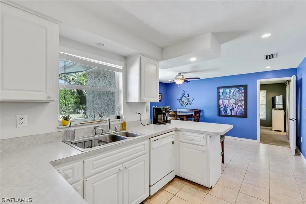 243 Willowick Drive Naples FL 34110