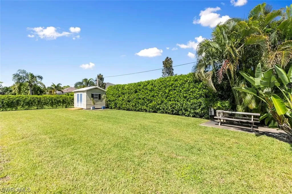 243 Willowick Drive Naples FL 34110