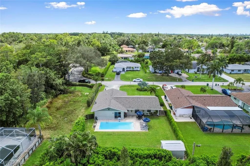 243 Willowick Drive Naples FL 34110