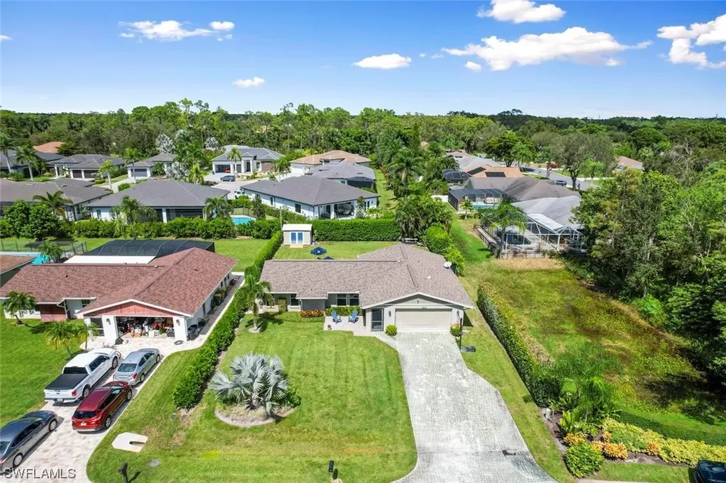 243 Willowick Drive Naples FL 34110