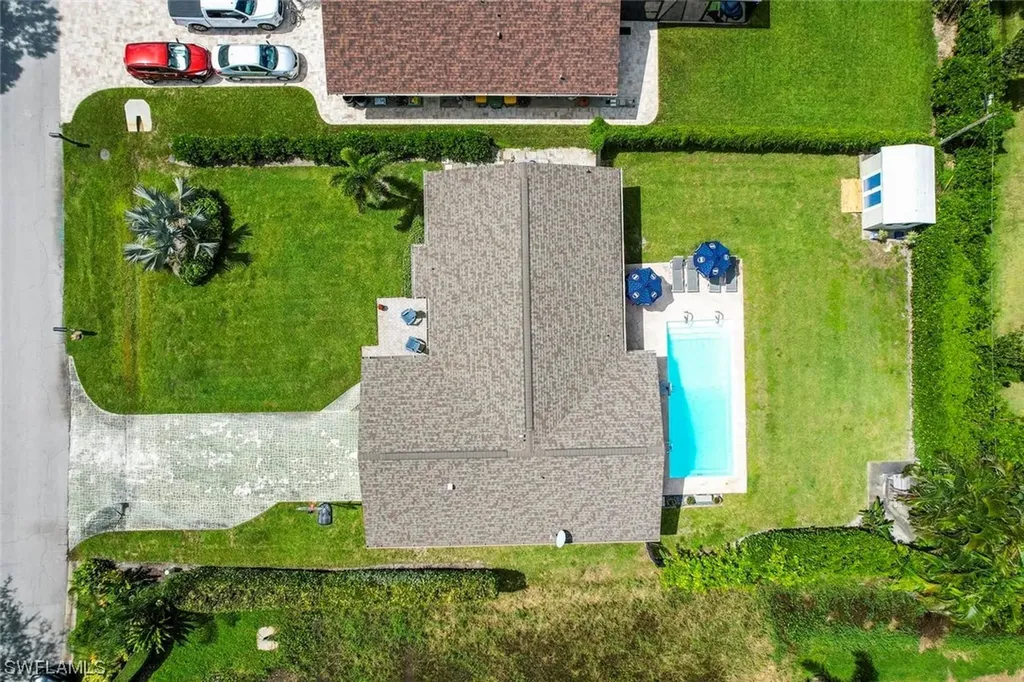 243 Willowick Drive Naples FL 34110