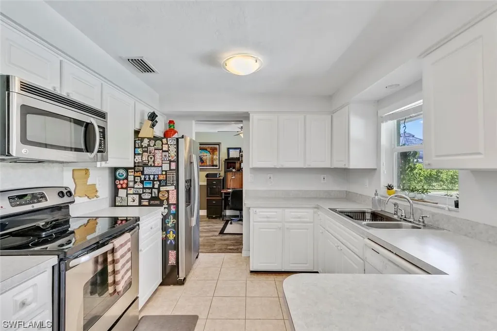 243 Willowick Drive Naples FL 34110