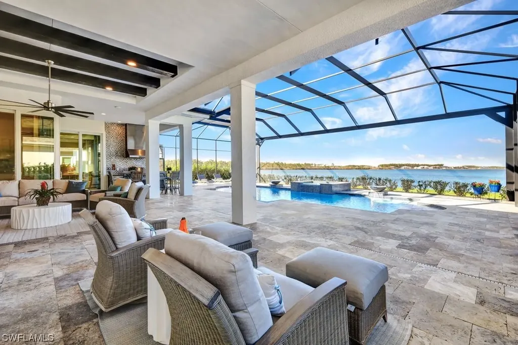 Fort Myers FL, 17500 Blue Sapphire Drive