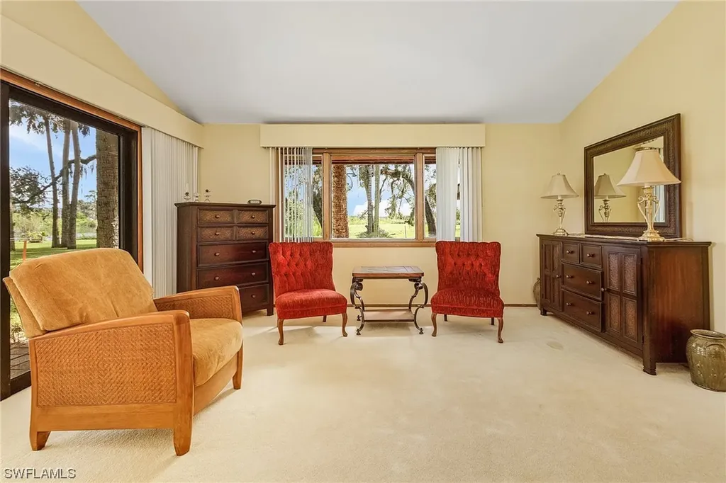 2221 Herzog Road Alva FL 33920