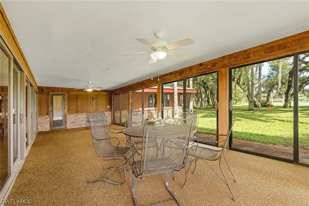 2221 Herzog Road Alva FL 33920