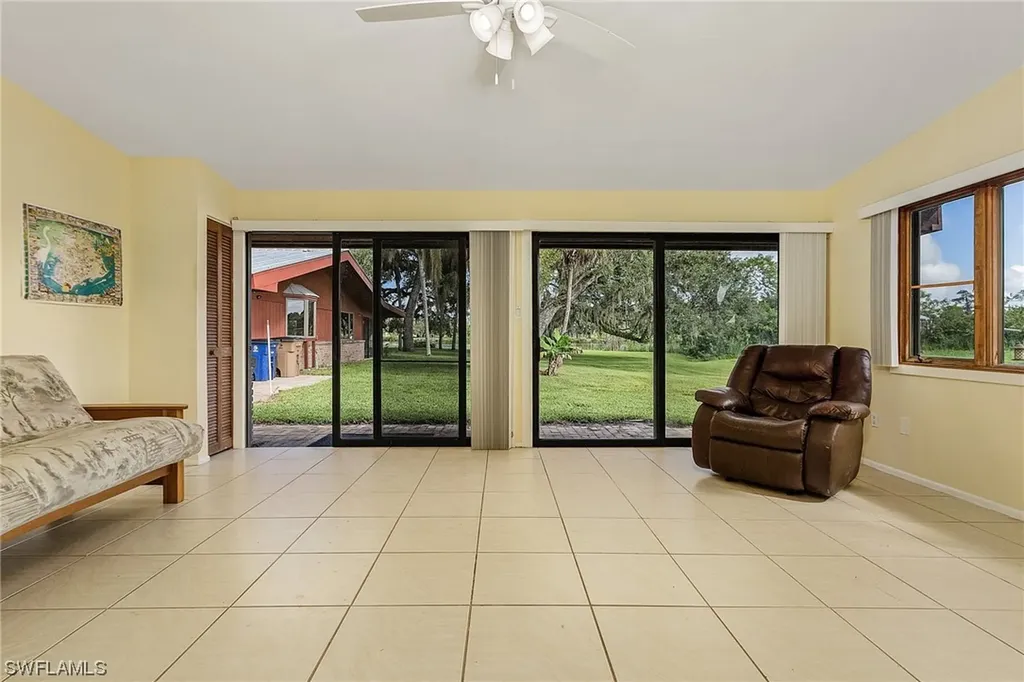 2221 Herzog Road Alva FL 33920