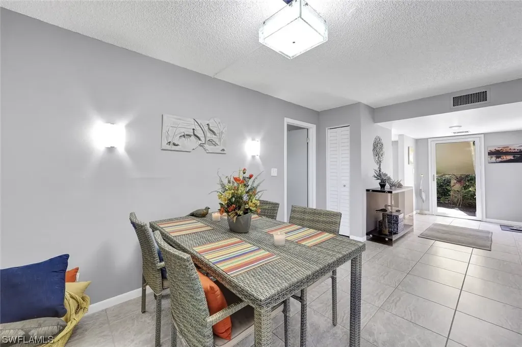 364 Tern Drive Naples FL 34112