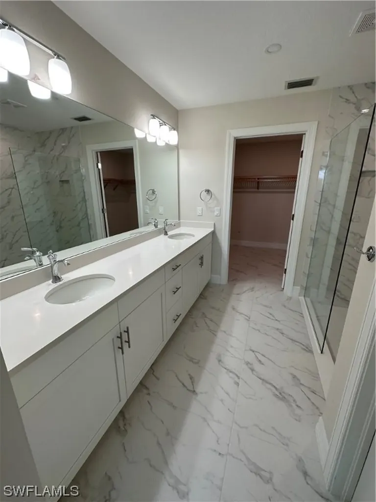 257 Indies Drive E Naples FL 34114