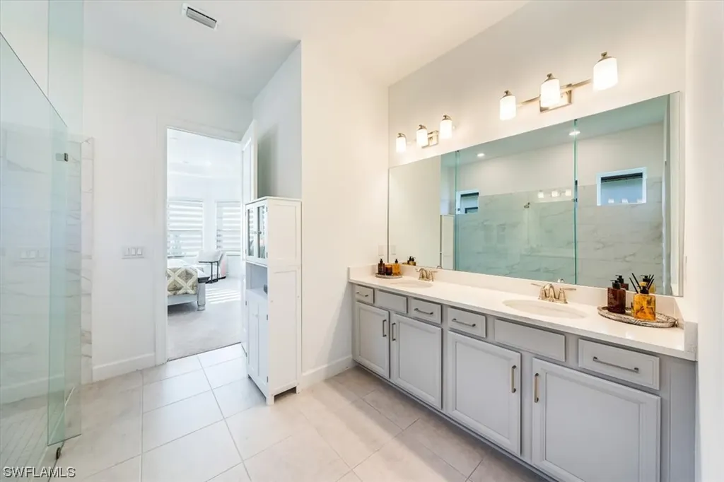 17385 Caravita Lane Fort Myers FL 33913