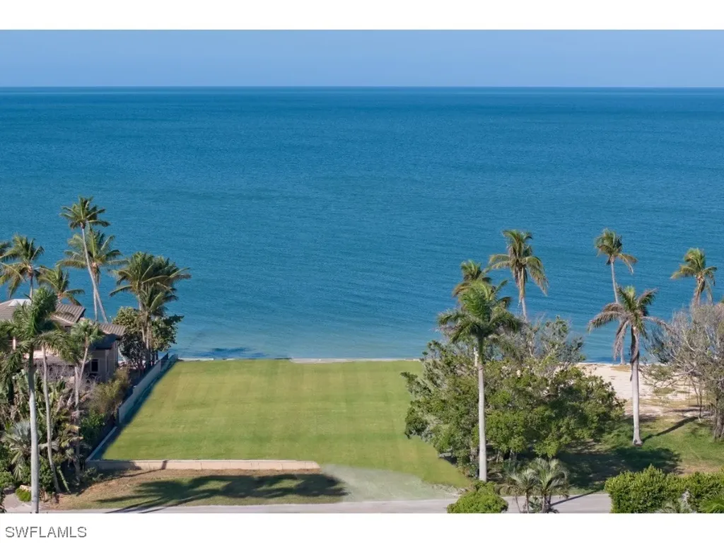 3950 Gordon Drive Naples FL 34102