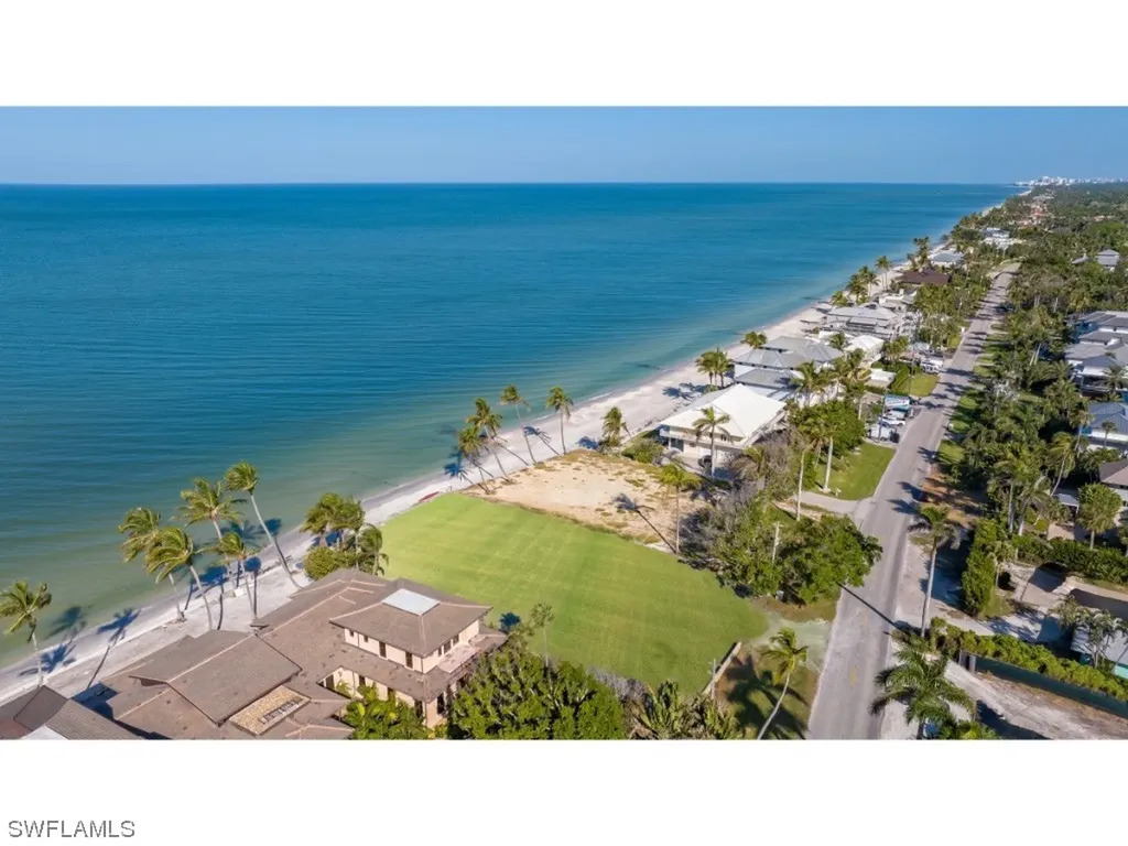 3950 Gordon Drive Naples FL 34102