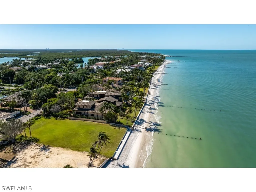 3950 Gordon Drive Naples FL 34102