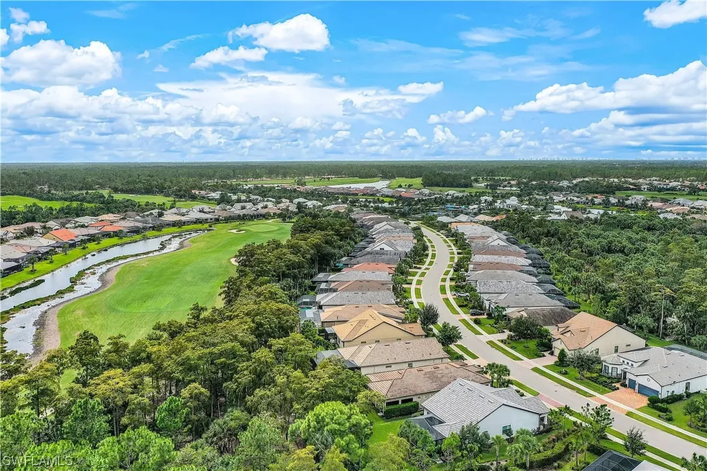 9430 Greyhawk Trail Naples FL 34120