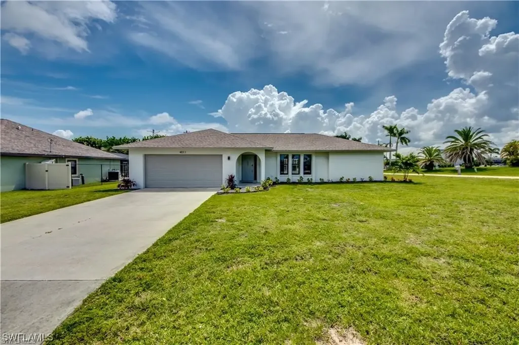 4011 Agualinda Boulevard Cape Coral FL 33914