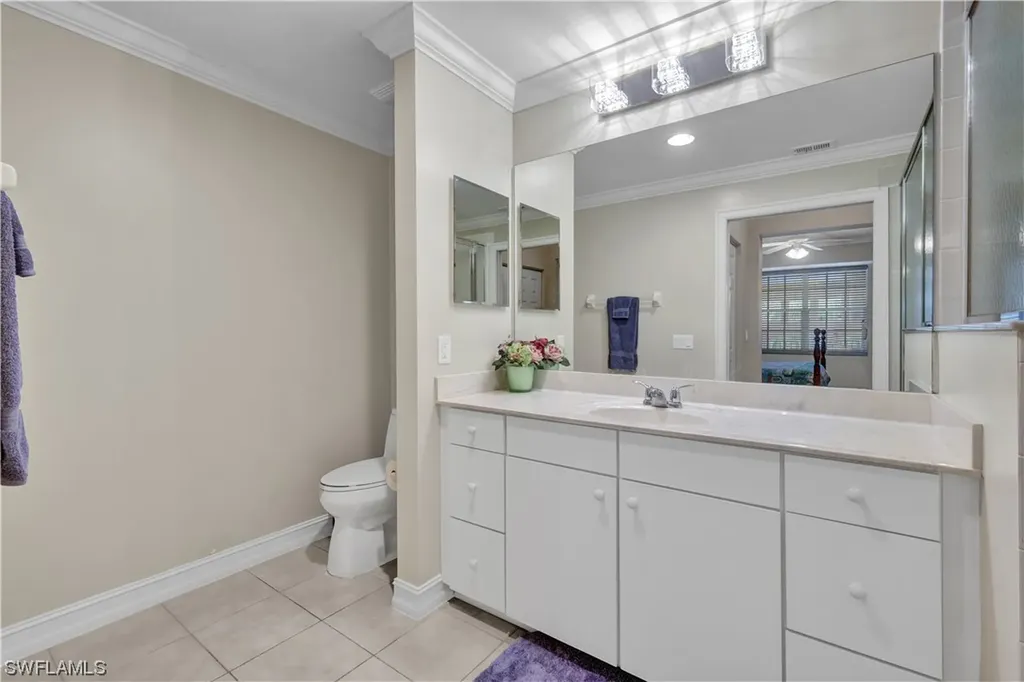1886 Tarpon Bay Drive S Naples FL 34119